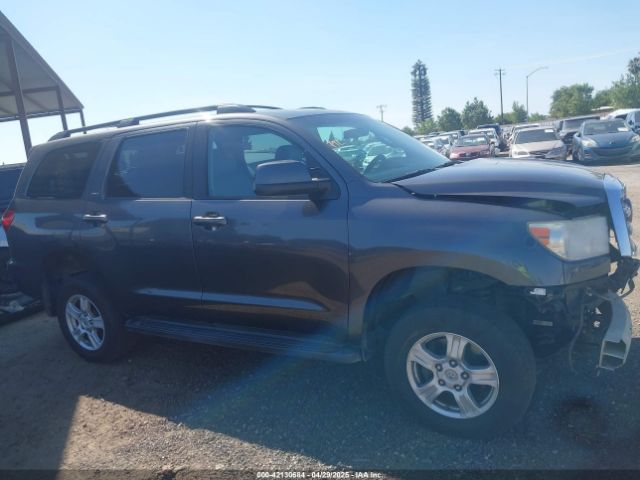 5TDBY5G16GS134869 Toyota Sequoia Sr5