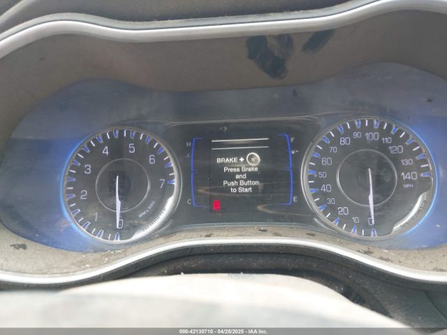 1C3CCCFBXGN186095 Chrysler 2016