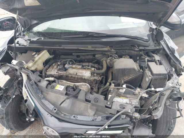 JTMZFREV2HJ109886 Toyota RAV4 LE