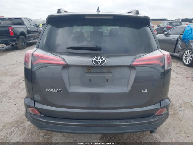 JTMZFREV2HJ109886 Toyota RAV4 LE