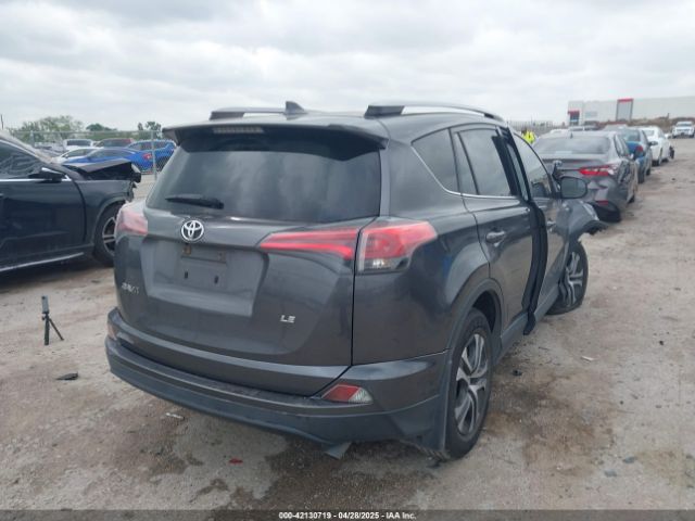 JTMZFREV2HJ109886 Toyota RAV4 LE