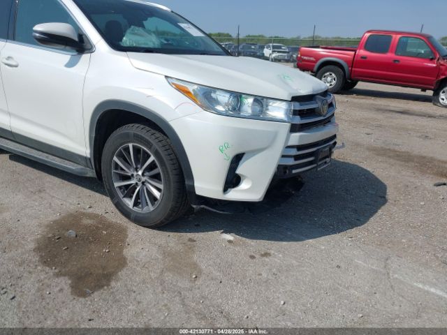 5TDJZRFH9KS917580 Toyota Highlander Xle