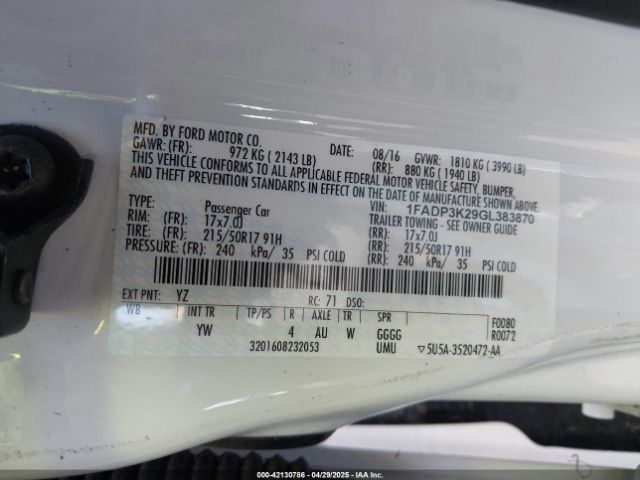 1FADP3K29GL383870 Ford FOCUS SE