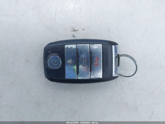 KNAGN4AD3E5067594 KIA Optima Hybrid Ex