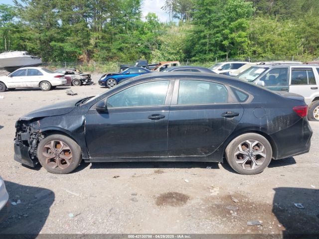 3KPF24AD4LE171018 KIA Forte Lxs