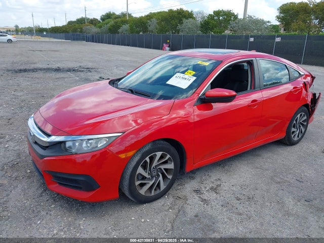 Honda CIVIC EX 2018 2HGFC2F77JH517540 Image 2