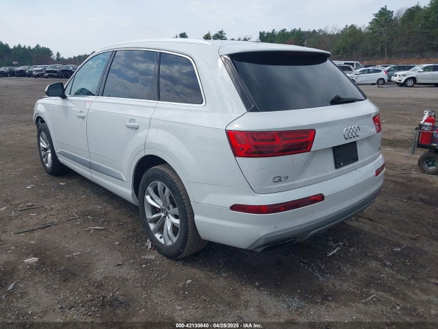 2018 AUDI Q7 WA1AAAF76JD054256 Photo 2
