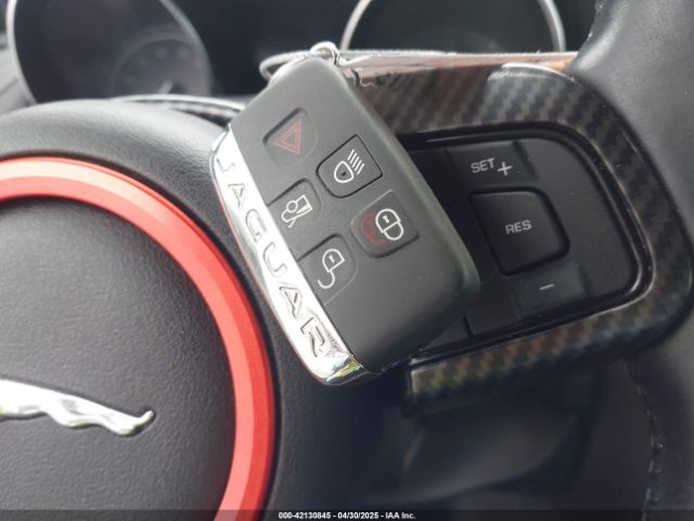 SAJWA6DA8FMK20244 Jaguar F-TYPE R