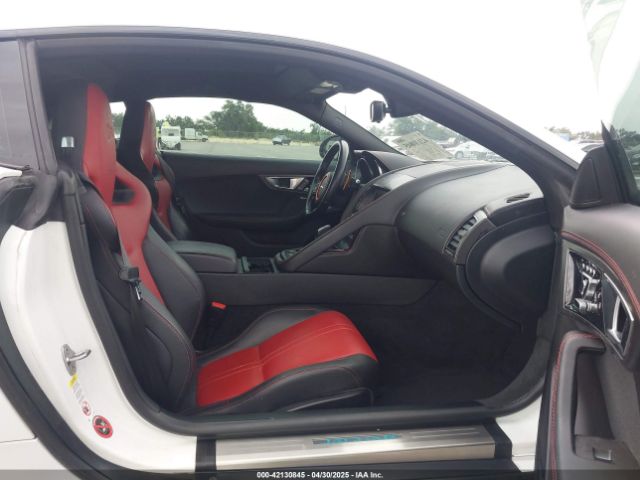 SAJWA6DA8FMK20244 Jaguar F-TYPE R