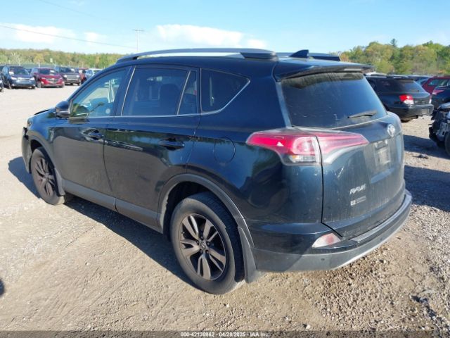 JTMRFREV9HD204816 Toyota Rav4 Xle