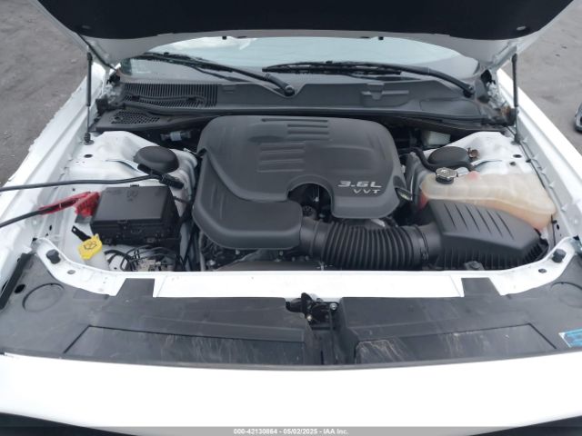2C3CDZAG5PH563251 Dodge Challenger Sxt