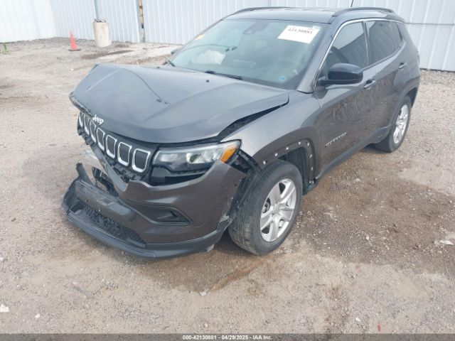 3C4NJCBB5NT149470 Jeep Compass Latitude Fwd