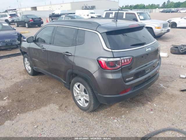 3C4NJCBB5NT149470 Jeep Compass Latitude Fwd