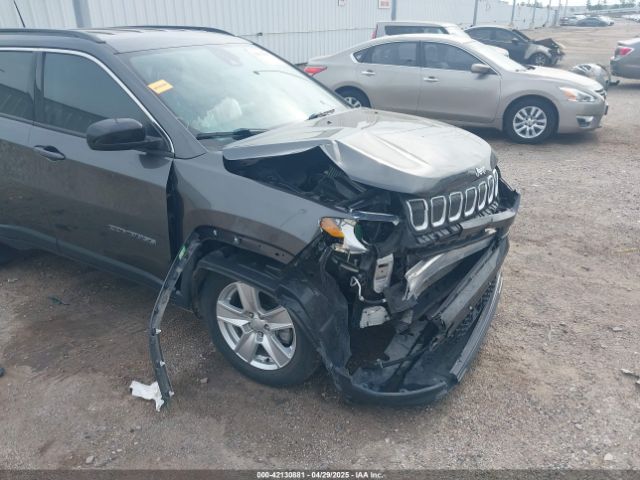 3C4NJCBB5NT149470 Jeep Compass Latitude Fwd