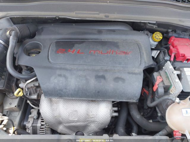 ZACNJABB5KPJ73689 Jeep Renegade Latitude Fwd