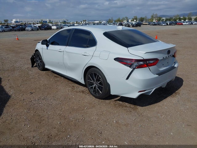 Toyota CAMRY SE 2024 4T1G11AK4RU213651 Image 3