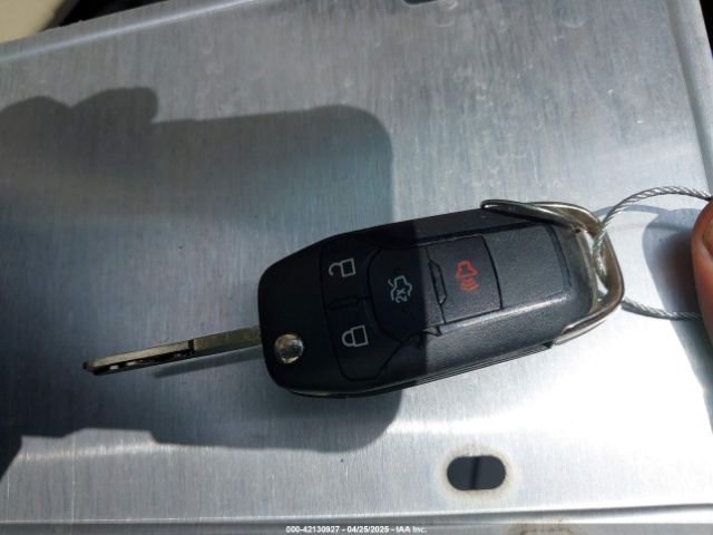 3FA6P0HD0FR193519 Ford FUSION SE