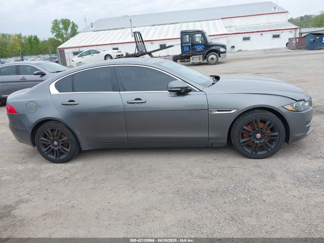 Jaguar lev3 lev160 2017 SAJAK4BNXHA952137 Image 13