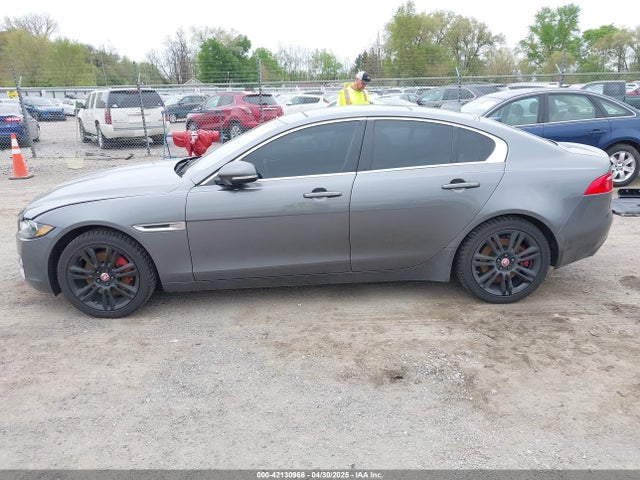 Jaguar lev3 lev160 2017 SAJAK4BNXHA952137 Image 14