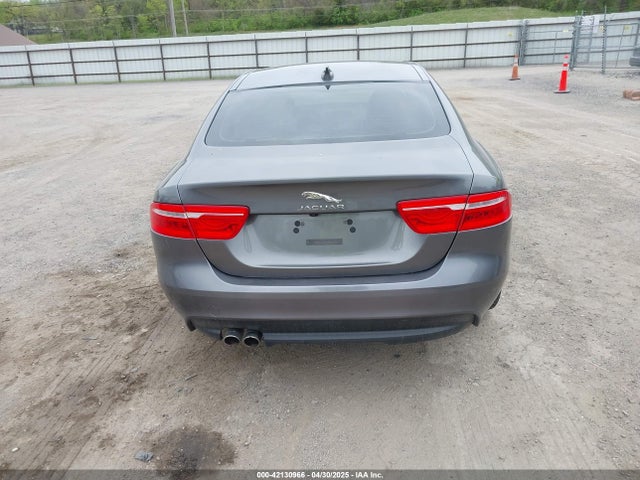 Jaguar lev3 lev160 2017 SAJAK4BNXHA952137 Image 16