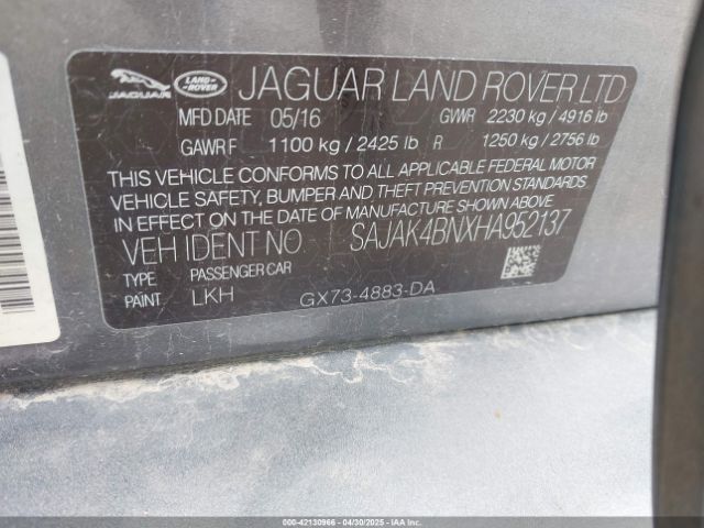 2017 JAGUAR XE SAJAK4BNXHA952137 Photo 8