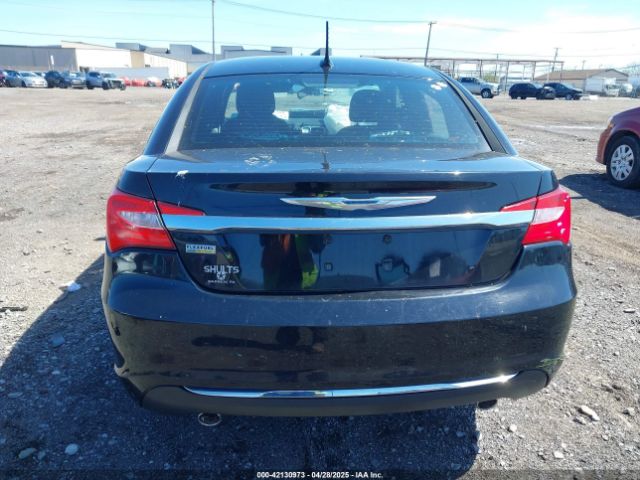 1C3CCBBG7EN105885 Chrysler 200 Touring