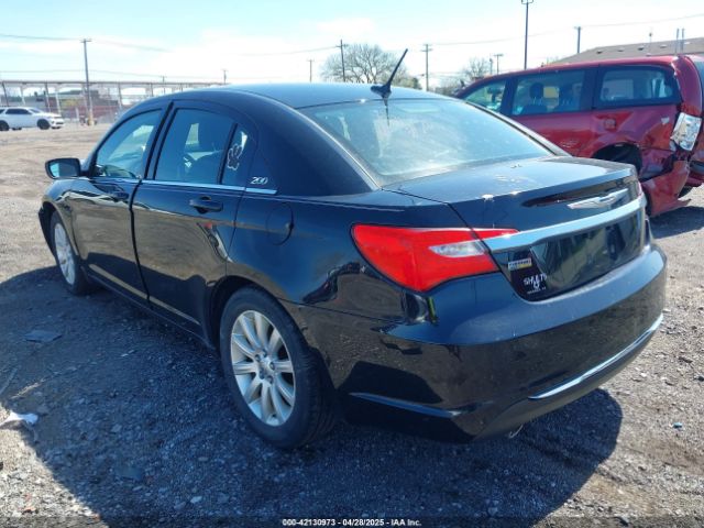 1C3CCBBG7EN105885 Chrysler 200 Touring