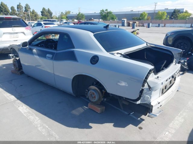 2020 DODGE CHALLENGER 2C3CDZBT2LH230933 Photo 2