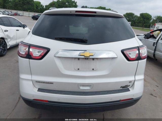 1GNKRHKD0HJ198556 Chevrolet Traverse 2lt