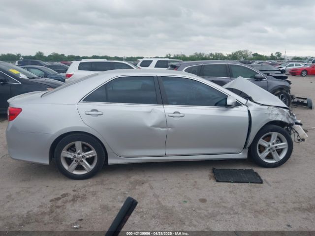 4T1BF1FKXEU769056 Toyota CAMRY SE