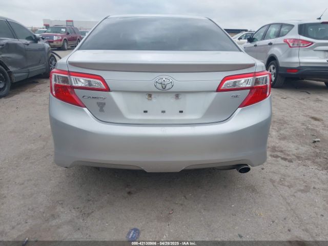 4T1BF1FKXEU769056 Toyota CAMRY SE