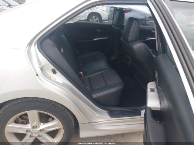 4T1BF1FKXEU769056 Toyota CAMRY SE