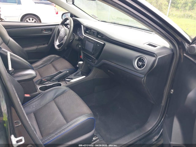 5YFBURHE5HP696180 Toyota COROLLA SE
