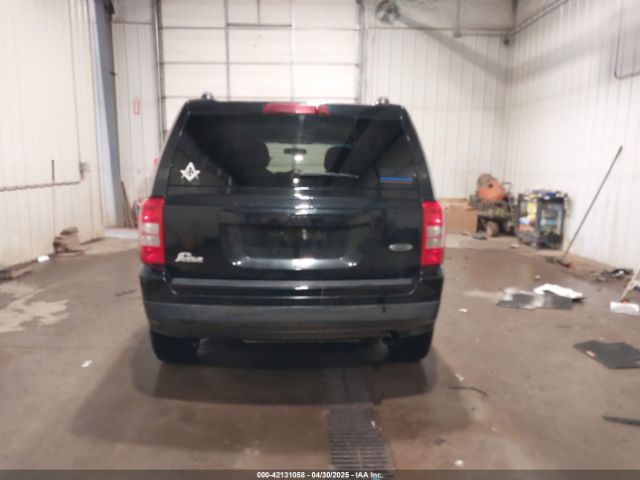 1C4NJPBA0FD349694 Jeep Patriot Altitude Edition