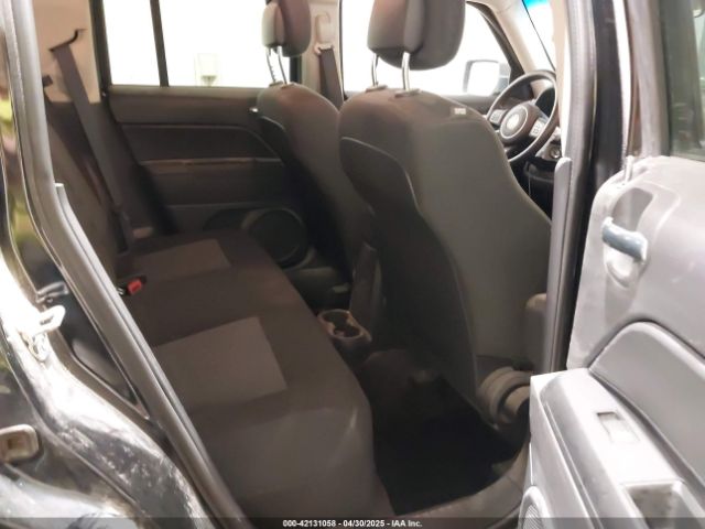 1C4NJPBA0FD349694 Jeep Patriot Altitude Edition