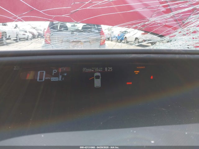 JTDKDTB30F1584120 Toyota Prius C Three
