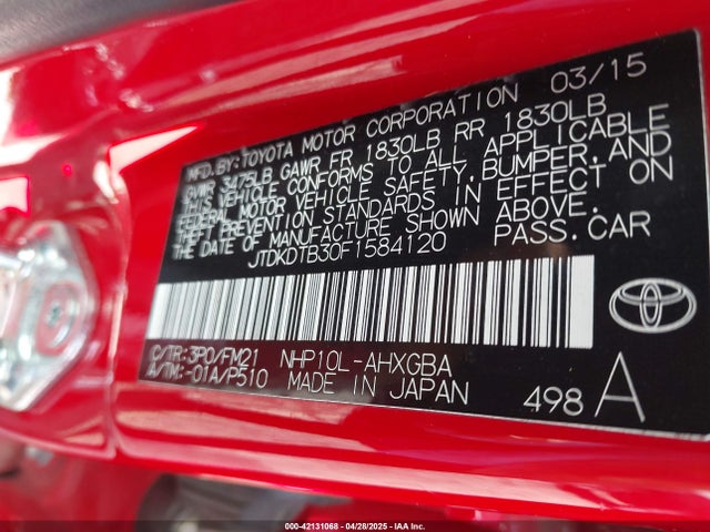 JTDKDTB30F1584120 Toyota Prius C Three