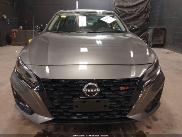 1N4BL4CVXRN425049 Nissan Altima Sr Fwd