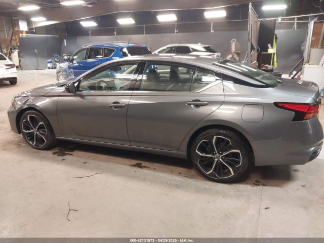 1N4BL4CVXRN425049 Nissan Altima Sr Fwd