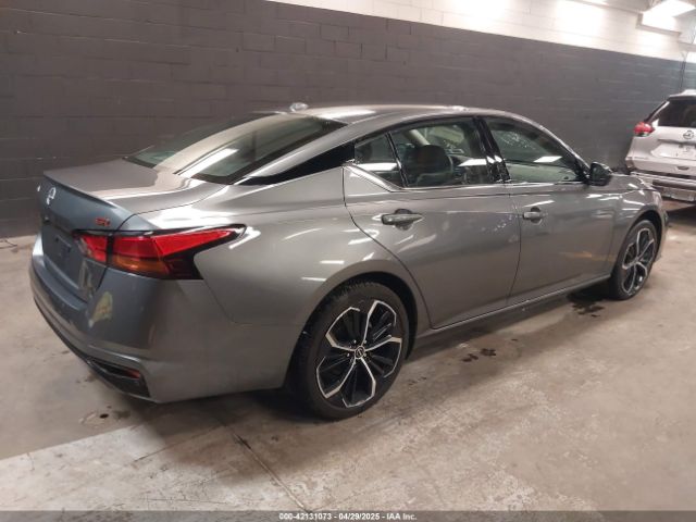 1N4BL4CVXRN425049 Nissan Altima Sr Fwd