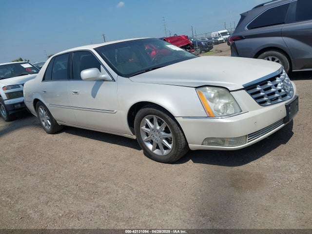 2010 CADILLAC DTS 1G6KD5EY8AU120652 Photo 0