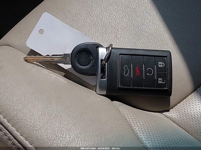 2010 CADILLAC DTS 1G6KD5EY8AU120652 Photo 10