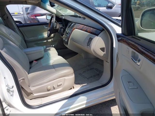 2010 CADILLAC DTS 1G6KD5EY8AU120652 Photo 4