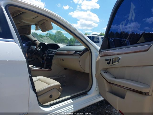 2013 MERCEDES-BENZ E 350 WDDHF5KBXDA706203 Photo 4