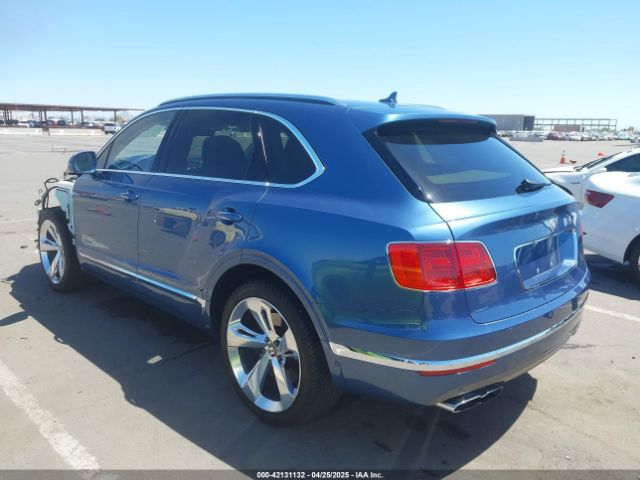 2019 BENTLEY BENTAYGA SJAAM2ZVXKC026160 Photo 2
