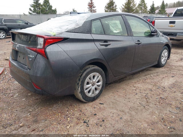 JTDKAMFU6M3140081 Toyota Prius L Eco