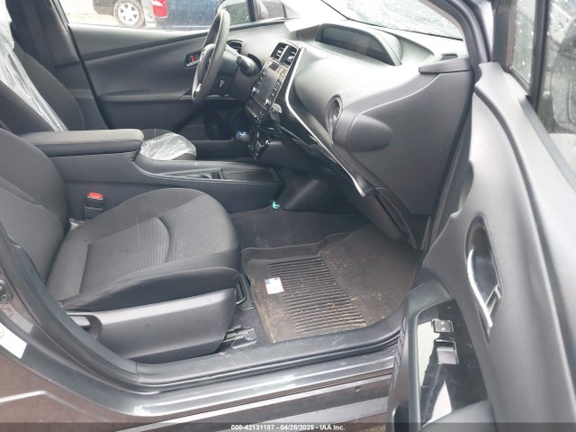 JTDKAMFU6M3140081 Toyota Prius L Eco
