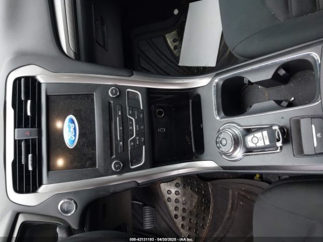3FA6P0HDXJR187445 Ford FUSION SE