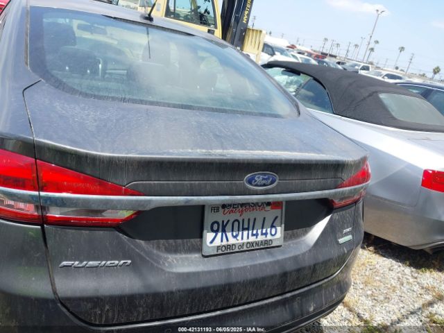 3FA6P0HDXJR187445 Ford FUSION SE