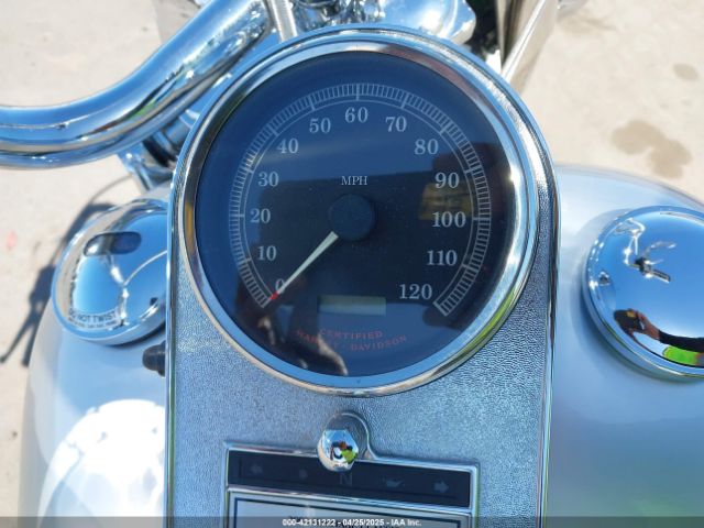 2003 HARLEY-DAVIDSON FLSTCI 1HD1BWB403Y057028 Photo 6